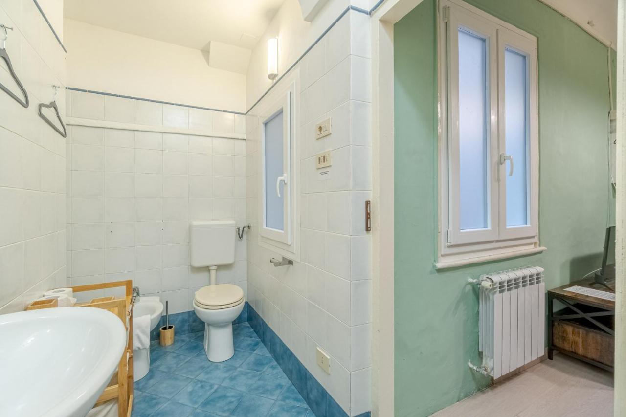 Casa Poirot Functional Flat Apartment Genoa Exterior photo